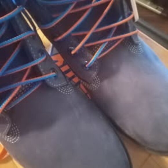 New York Knicks Timberland Boots – Limited Edition NBA Basketball Team Gear Men - Picture 3 of 5